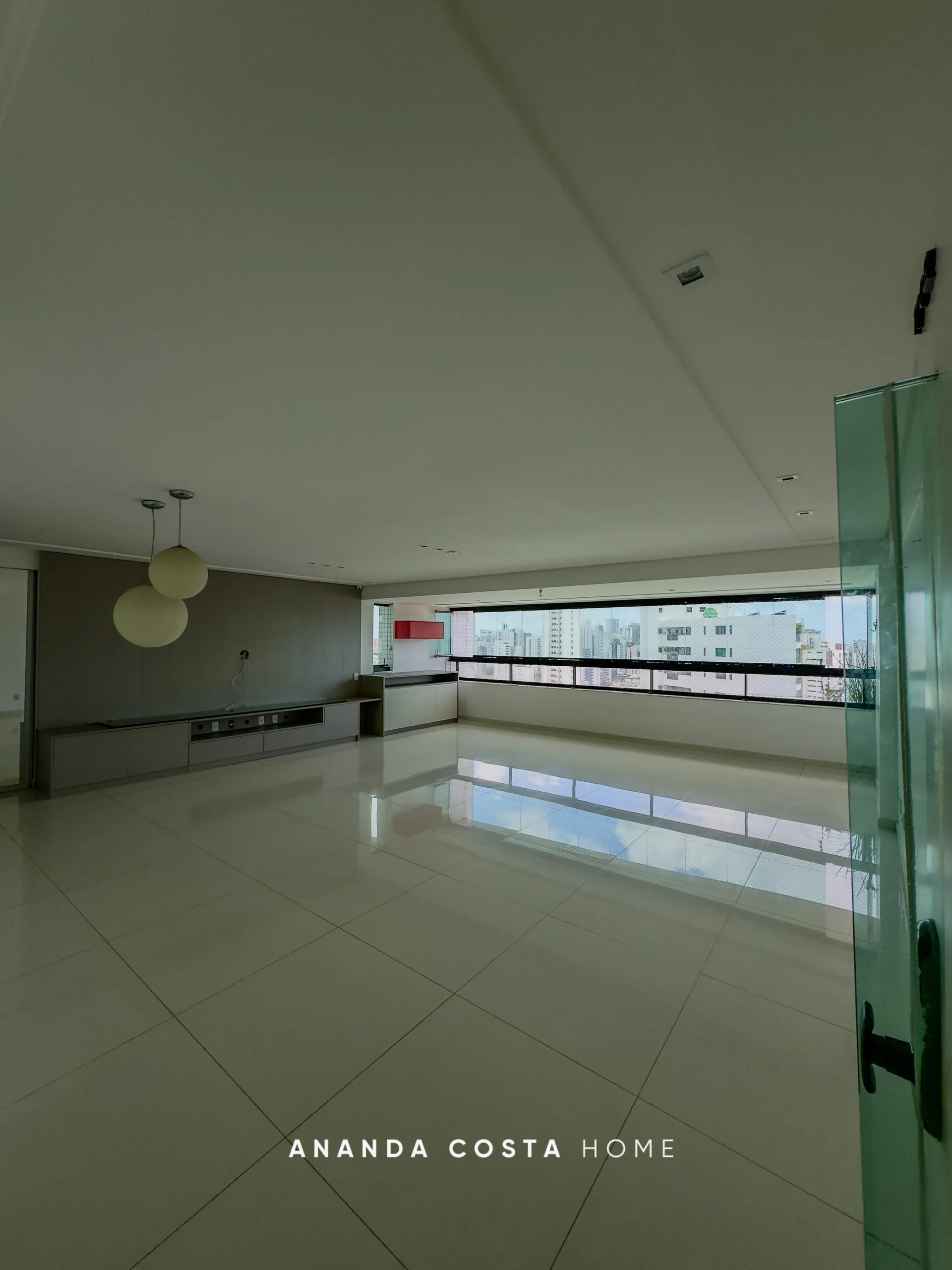 EDF VILLA D ALMEIDA APT SALA 1